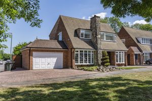 Photo 1- click for photo gallery